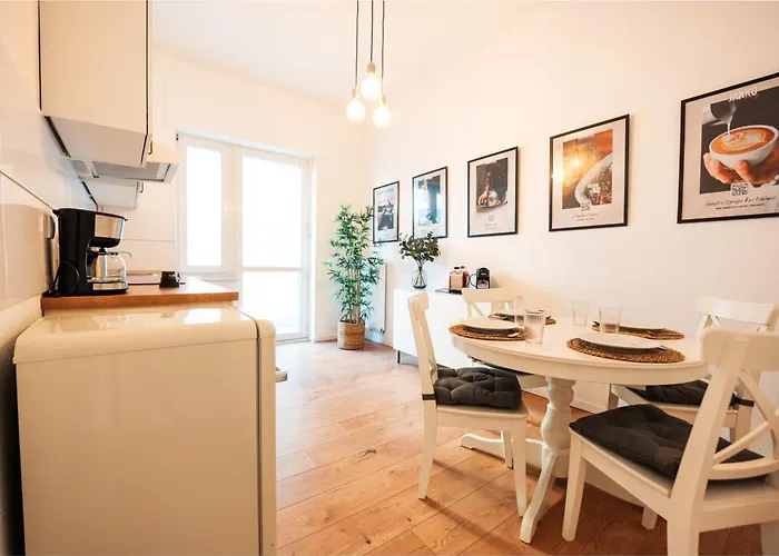 Zentrale 2-schlafzimmer Am Hbf Daire *